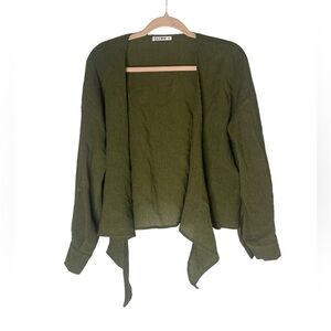 🍀 5/$25🍀 Green‎ olive front tie shirt size small Clozoz brand